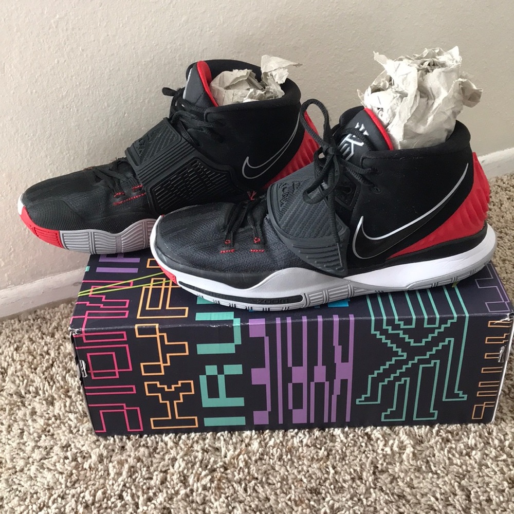 Men’s Nike Kyrie 6 used